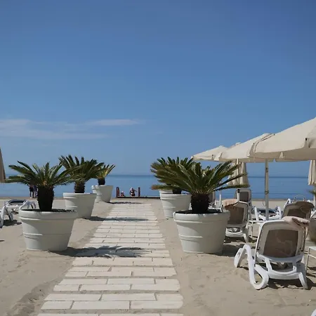 Teuta Διαμέρισμα *